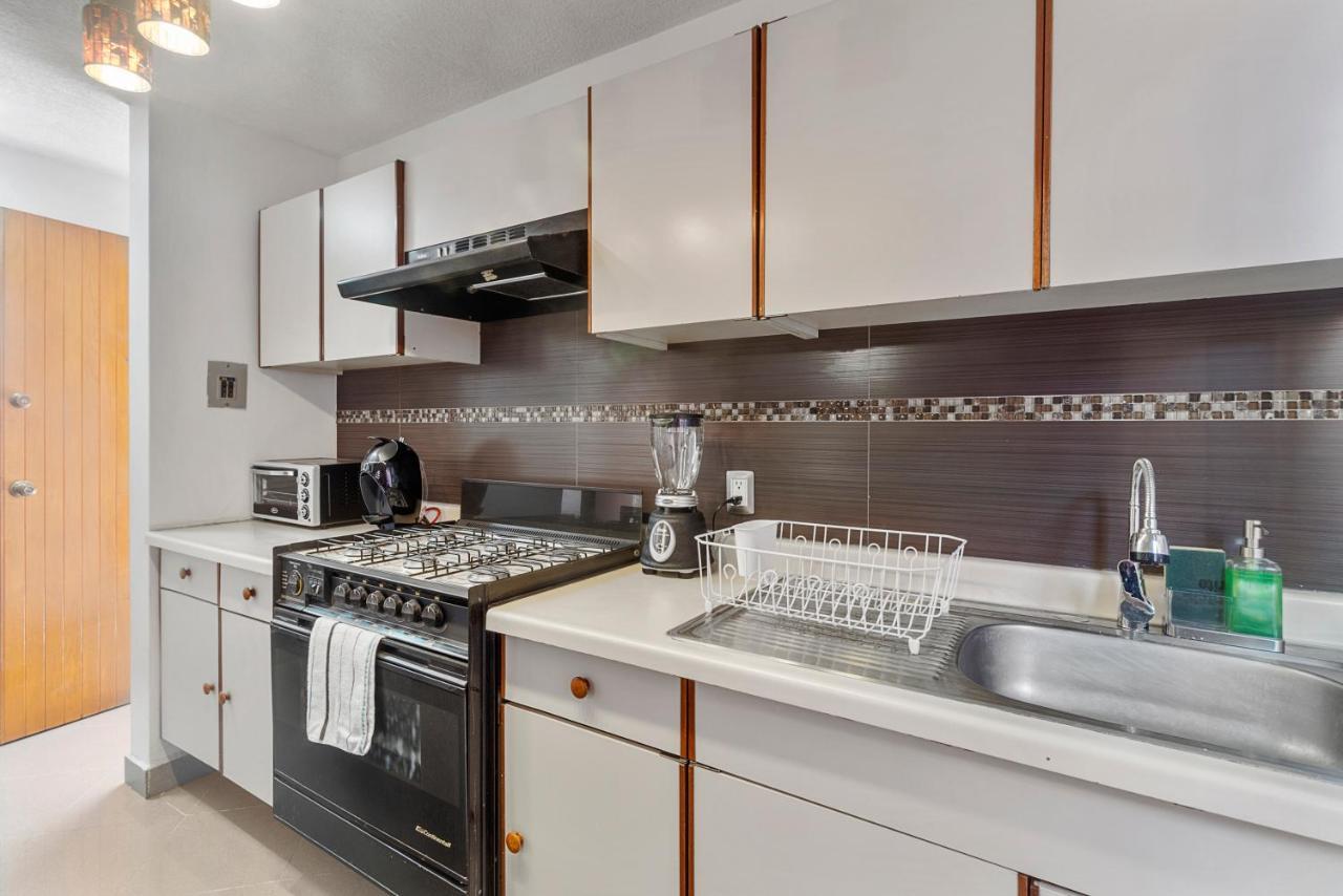 +Ms +Fascinante Suite +Alberca Y Jardines + Bernardo Quintana 18B Mendiola Ngoại thất bức ảnh