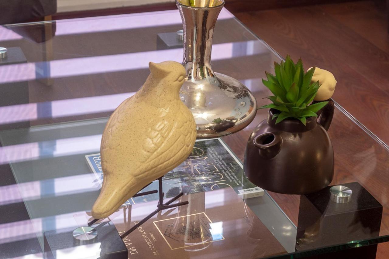 +Ms +Fascinante Suite +Alberca Y Jardines + Bernardo Quintana 18B Mendiola Ngoại thất bức ảnh